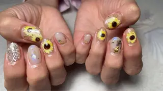 ネイル Nail Salon Bonita所属・フィルイン施術 SHIZUKAのネイルデザイン