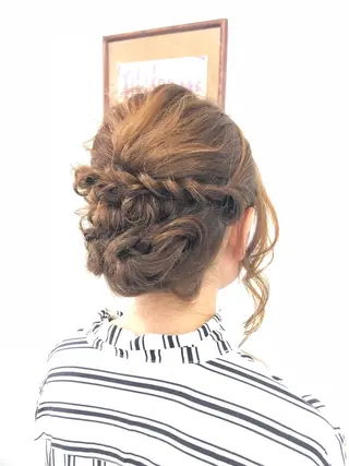 ヘアアレンジ CoCooN Hiromiのヘアスタイル