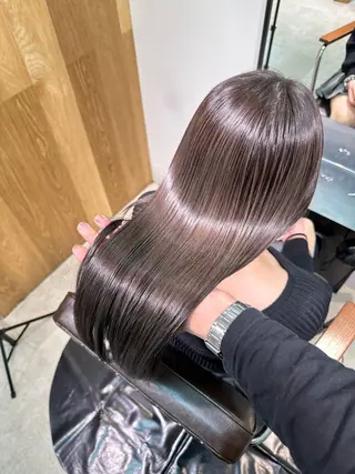 ロング DXシェアサロン渋谷所属・縮毛矯正🌝髪質改善 🌝しじたかゆきのヘアスタイル
