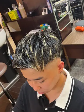 ミディアム カラー CuMARi所属・🔥フェード 🔥パーマ／メッシュのヘアスタイル