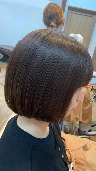 ショート 林 エリのヘアスタイル