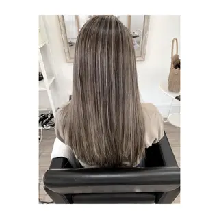 ロング カラー 谷川 裕徳のヘアスタイル