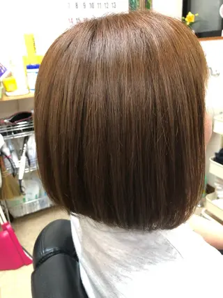 ショート カラー ヘアサロン モカ所属・石塚 浩のヘアスタイル
