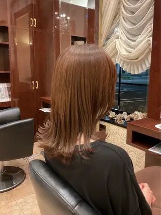 ミディアム カラー 齋藤 若菜のヘアスタイル