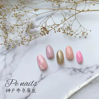 ネイル 神戸駅ネイルサロン PE NAILSのネイルデザイン
