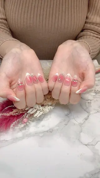 ネイル はな💎ネイル ワンホン、長さ出しのネイルデザイン