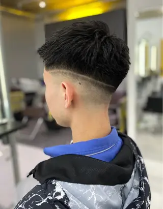 メンズ 断髪刈舞所属・大月 優汰のヘアスタイル