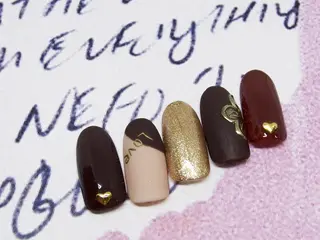 ネイル ティーエヌ 金山駅東口店のネイルデザイン