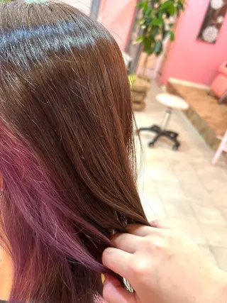 ミディアム Miene Pink所属・髪質改善💇‍♀️椿 彩加のヘアスタイル