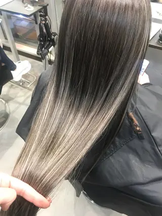 ロング Bear(ベア)所属・KYOKO 【Bear】のヘアスタイル