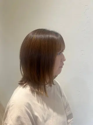 ミディアム レイヤーカット 特化 ☘︎︎せりのヘアスタイル