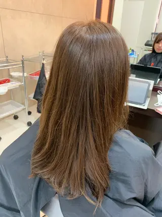 ミディアム カラー 村山 かほのヘアスタイル