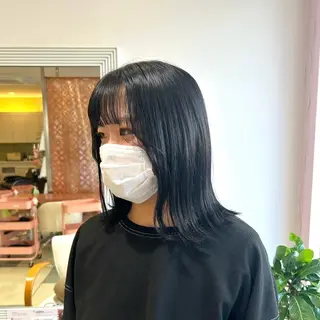 セミロング 夏向/ハイトーン /パーマのヘアスタイル