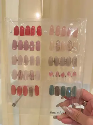 ネイル 篠宮 琴音(店長)のネイルデザイン