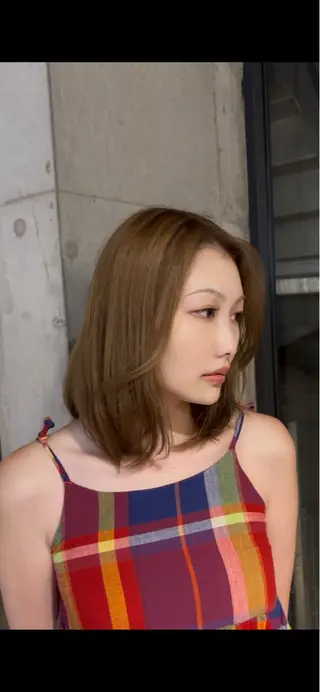 カラー DaVin アキラのヘアスタイル