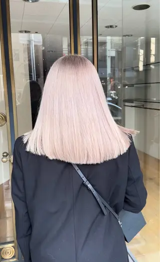 ミディアム BEL所属・三池 ブルノのヘアスタイル