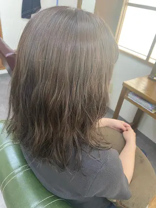 セミロング 永沼 真依のヘアスタイル