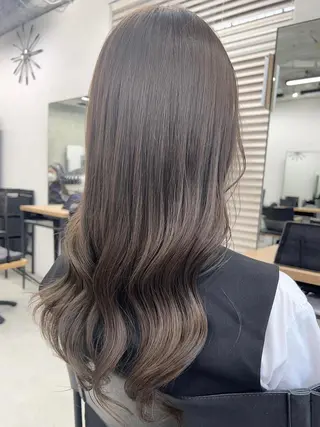 ロング カラー ヘアアレンジ 🫧透明感カラー/ ナルハ🫧のヘアスタイル