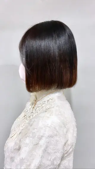 ショート et Douce所属・艶髪／髪質改善／ カワモトヒロトのヘアスタイル