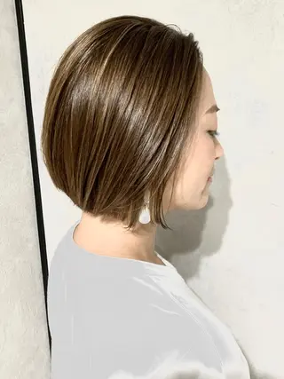 ショート カラー 岡崎勇人/レイヤー/ 韓国/ケラチンTRのヘアスタイル