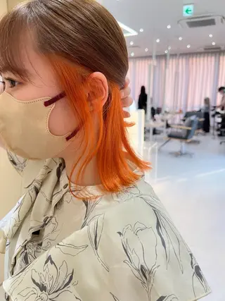 ミディアム カラー 韓国🇰🇷レイヤー 映える顔周り🩷のヘアスタイル