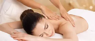 pipi..所属・pipi ..のネイルデザイン