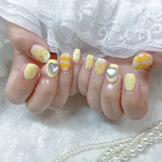 ネイル Kanako 💫のネイルデザイン