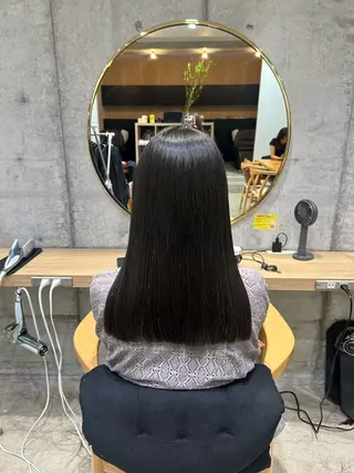 ロング 透明感カラー🫧植松 真菜のヘアスタイル