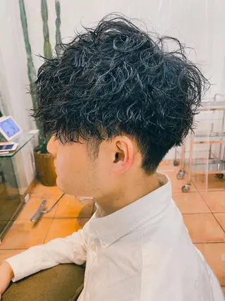 ショート カラー特化 横川　翔希のヘアスタイル