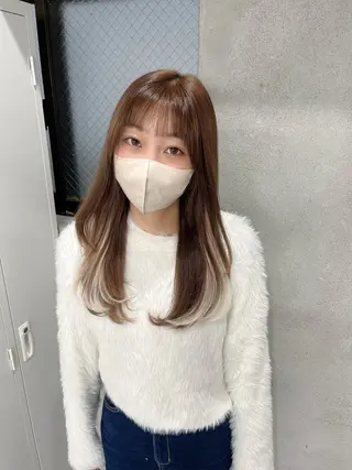 ロング りおな/エクステ /ハイトーンカラーのヘアスタイル