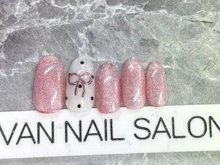 ネイル Van Nail 本厚木店所属・Van Nail Salonのネイルデザイン