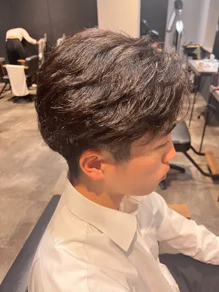 メンズ 長谷 朋美のヘアスタイル