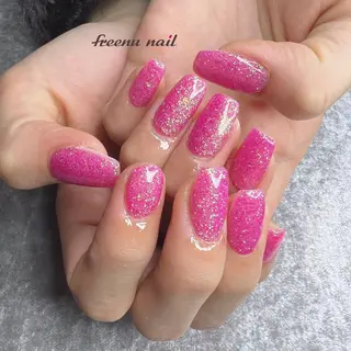 ネイル freenu nail【24H】のネイルデザイン