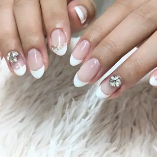 ネイル 會田 瑠衣のネイルデザイン