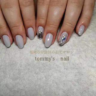 ネイル tommy's nail所属・福岡/若よもぎ蒸し 全身美容が叶うサロンのネイルデザイン