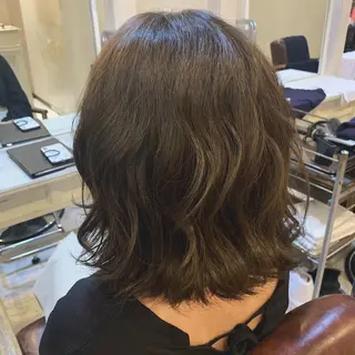 ミディアム 🌷L'oeuf 【ﾙﾌ】ホシカワ🌷のヘアスタイル