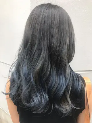 ロング カラー にった みずきのヘアスタイル