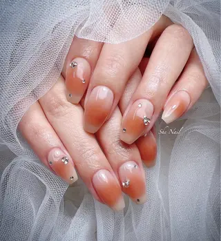ネイル She Nail所属・ISA_ BELLAのネイルデザイン