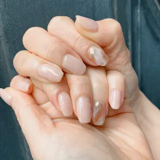 ネイル 綱島 佳恵のネイルデザイン