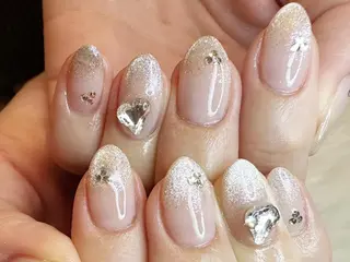 ネイル Ruri. hのネイルデザイン