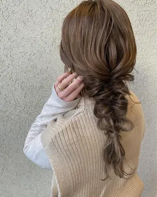 セミロング カラー ヘアアレンジ エクステ＆ヘアセット Milaのヘアスタイル