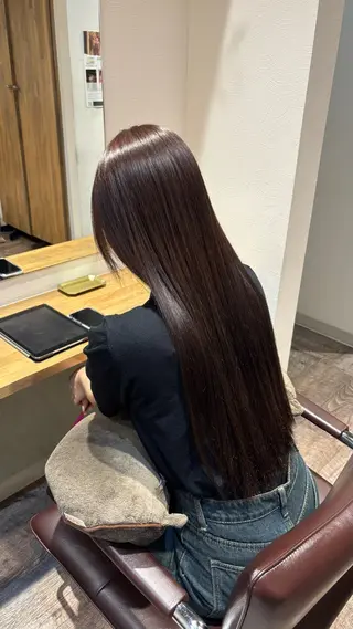 ロング SOL by diar 湘南台【ソル】ヘッドスパ/頭浸浴/ハイライト所属・ふじたしの/湘南台/ 切りっぱなしボブのヘアスタイル