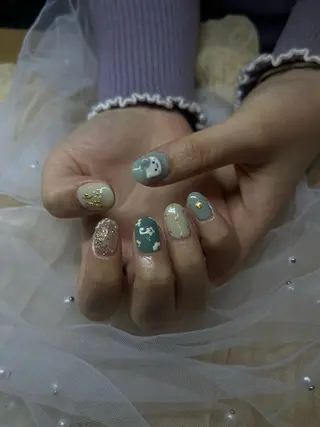 ネイル atelier moi所属・atelier moiのネイルデザイン