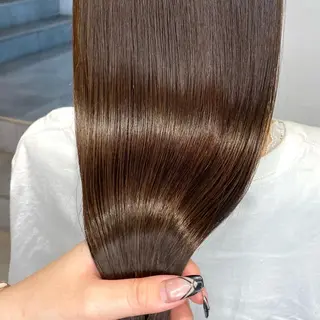 ロング カラー 酸性ストレート・ メンズ 三原 楊子のヘアスタイル