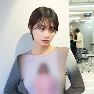 ショート ハイトーンカラー/ さらさのヘアスタイル