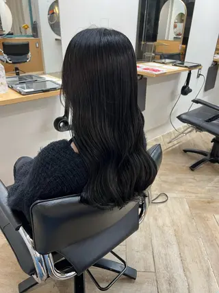 ロング カラー ベージュカラー 新潟/万代/井上佑のヘアスタイル