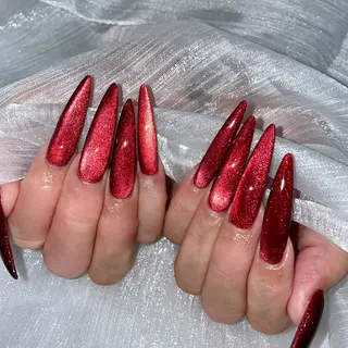 ネイル Annailsalon所属・E miのネイルデザイン