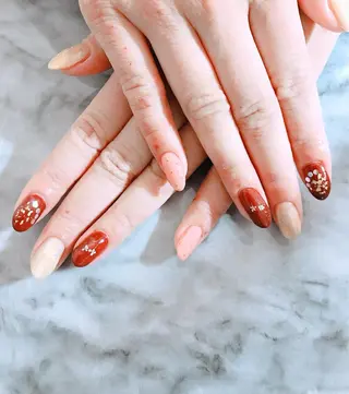 ネイル ENSIA エンシアのネイルデザイン