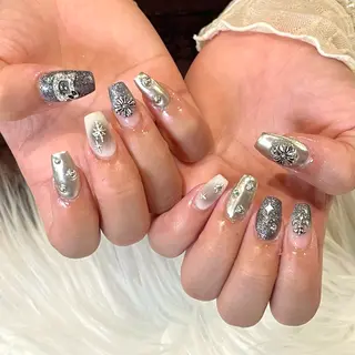 ネイル yurika 🌷.*･ﾟのネイルデザイン