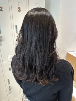 ロング Annie 吉田 裕美のヘアスタイル